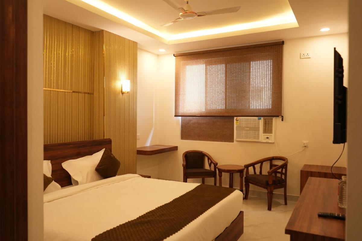 Hotel Golden Palace Lucknow Eksteriør billede