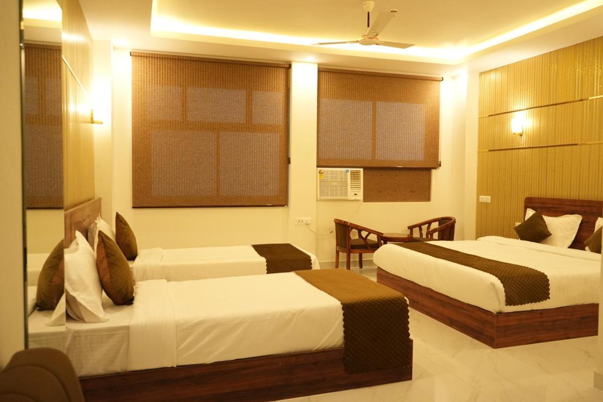 Hotel Golden Palace Lucknow Eksteriør billede