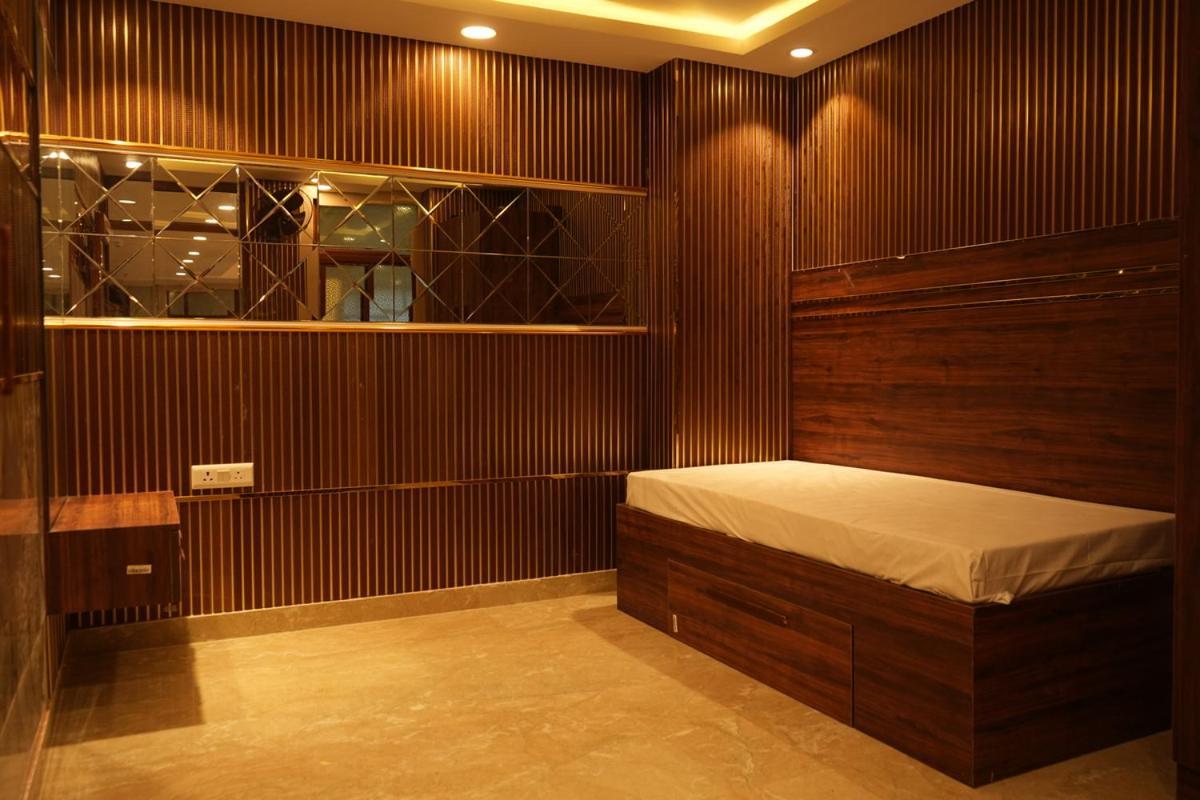 Hotel Golden Palace Lucknow Eksteriør billede